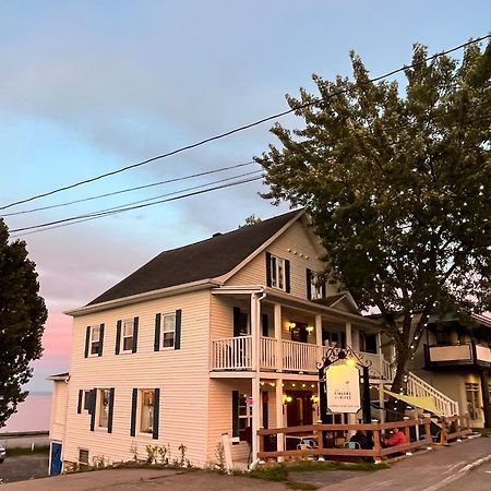 Bed and Breakfast Les Pinsons Des Rives La Malbaie Zewnętrze zdjęcie
