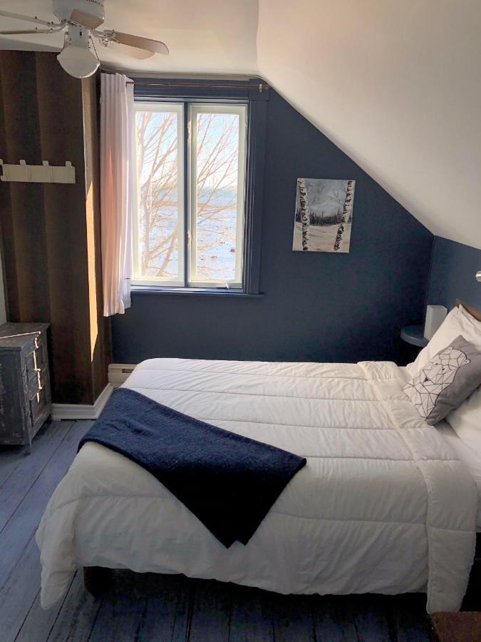 Bed and Breakfast Les Pinsons Des Rives La Malbaie Zewnętrze zdjęcie