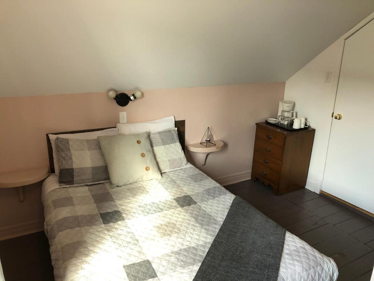 Bed and Breakfast Les Pinsons Des Rives La Malbaie Zewnętrze zdjęcie