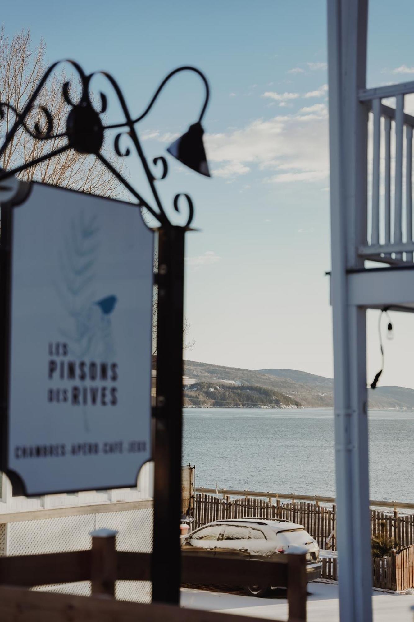 Bed and Breakfast Les Pinsons Des Rives La Malbaie Zewnętrze zdjęcie