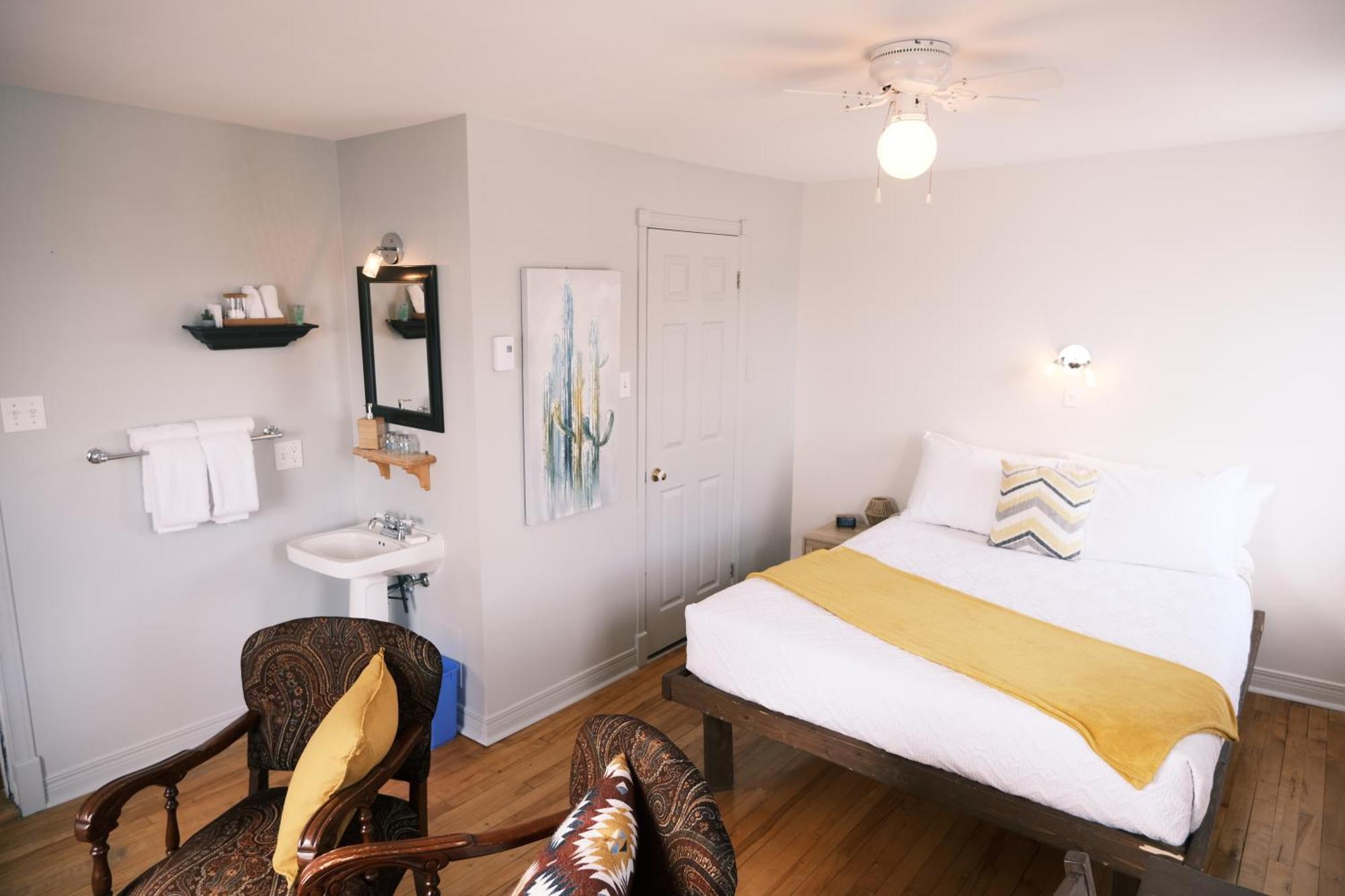 Bed and Breakfast Les Pinsons Des Rives La Malbaie Pokój zdjęcie
