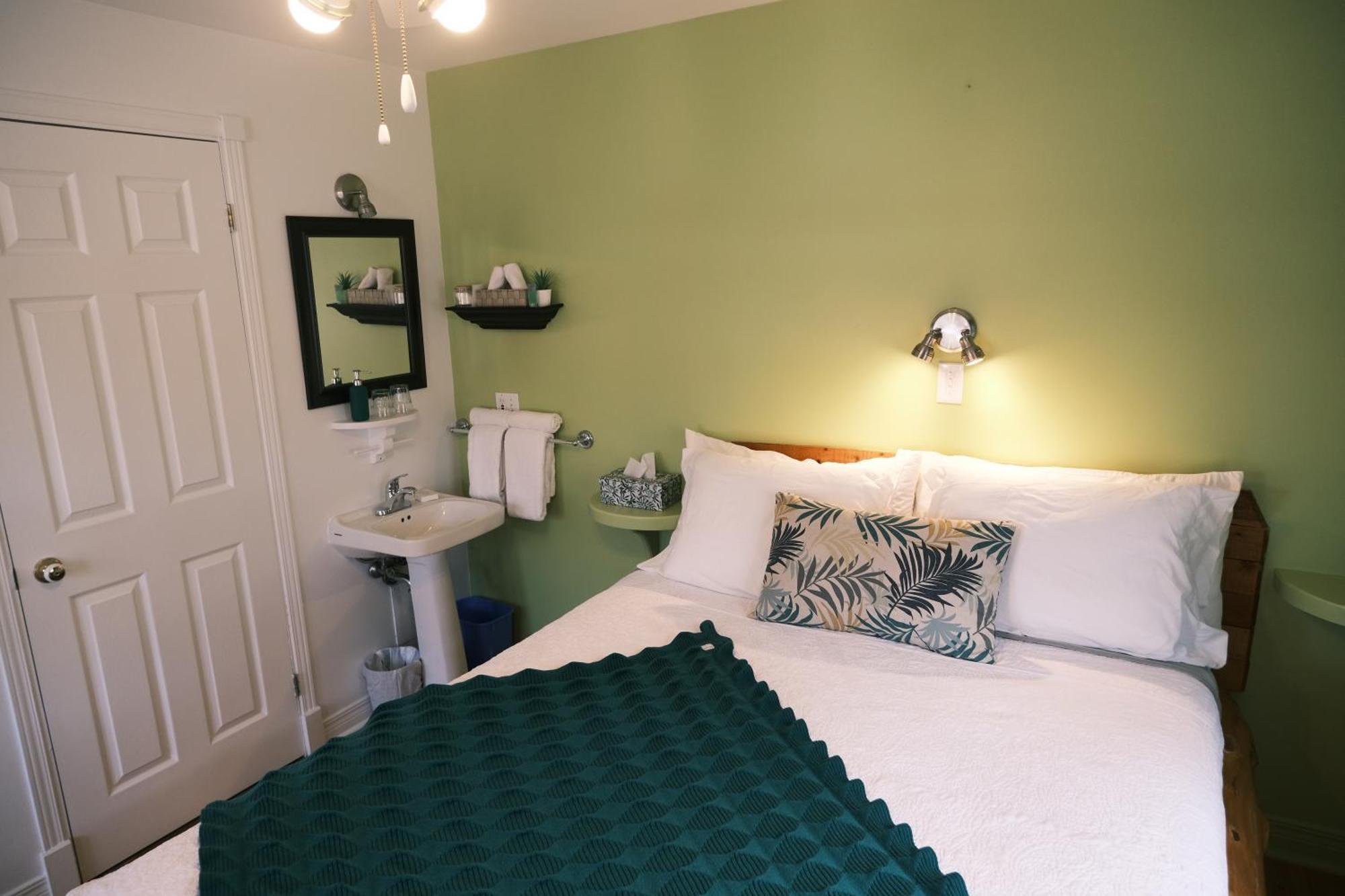 Bed and Breakfast Les Pinsons Des Rives La Malbaie Pokój zdjęcie